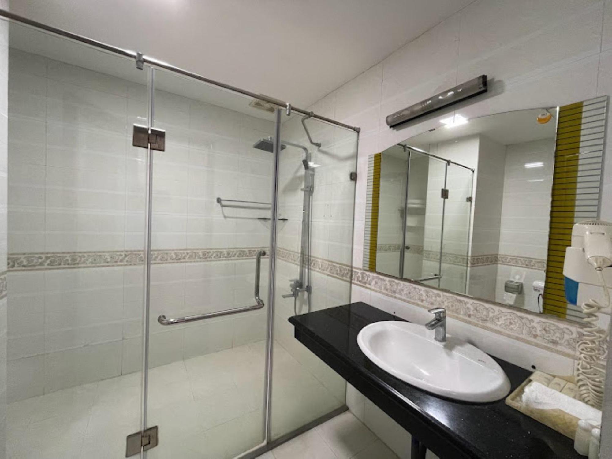 Hoa Viet Hotel Каобанг Экстерьер фото